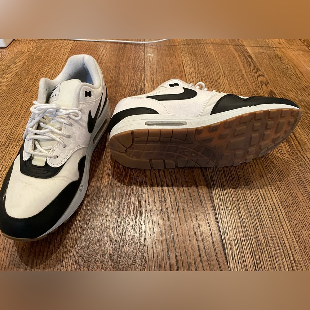 Nike Air Max with gum soles